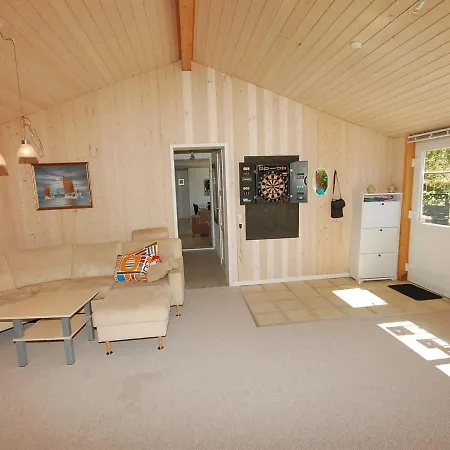 Dom wakacyjny Gerwin - 3km From The Sea In Nw Jutland By Interhome *